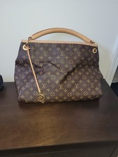 Monogramma Louis Vuitton Artsy