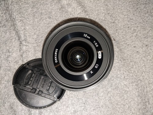 Samyang 0 cs ncs - f/2.0,