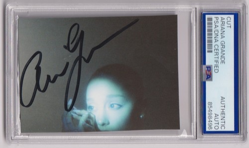 Ariana grande auto firmata - auto,