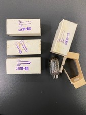 Tubo pentodo VHF 6J1P-EV (EF95
