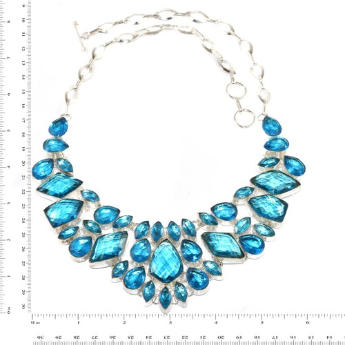 Collana gioielli amici pietre