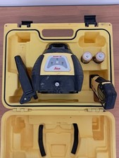 Kit Livella Laser Rotante Leica Rugby 50 + Treppiede per livellamento