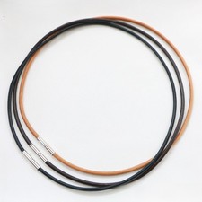 Collana in pelle cinturino in