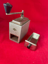 Macinino da caffè legno verniciato metallizzato, AT brevetti, vintage (mac009)