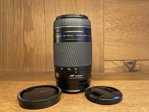 Minolta zoom 300mm - zoom, 75-300mm