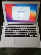 MacBook Air 11 pollici, inizio 2014, argento, 1,4 GHz Intel Core i5, 256 GB SSD - US V
