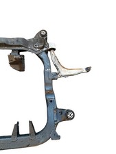 Sotto telaio anteriore culla