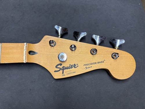 Fender squier precision - fender,