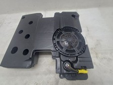 Peugeot 3008 II 2019 Subwoofer