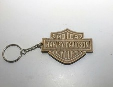 Portachiavi in legno " Harley Davidson"    con dedica/nome inciso sul retro 