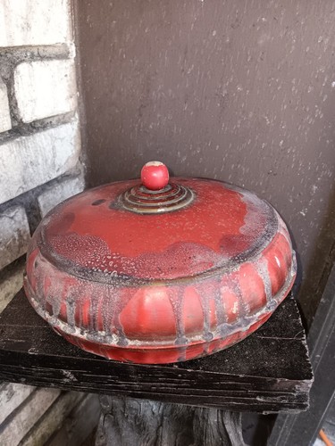 Dybbuk box reliquary red - /,