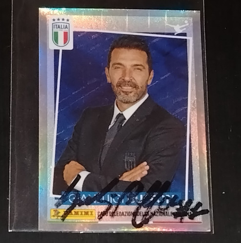 Autograph gigi buffon - autograph,