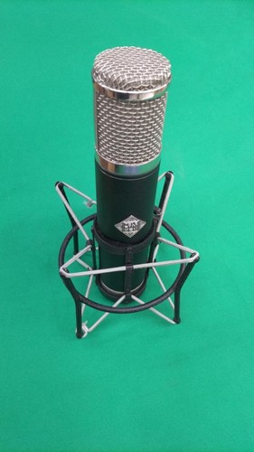 Microfono condensatore a - condensatore,