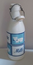 CERVE bottiglia latte 1 litro in vetro opalino decorata tappo meccanico Vintage