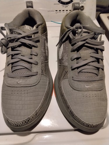 Taglia nike book - 13,