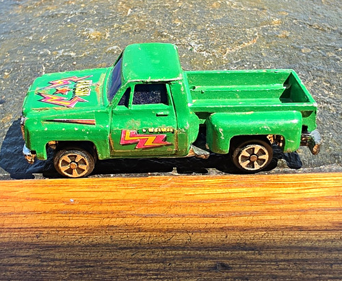 Vintage verde diecast pickup - vintage,