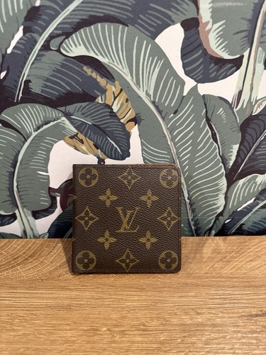 Louis vuitton monogram bifold - vuitton,