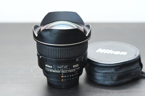 Nikon nikkor f - af-d, f/2.8