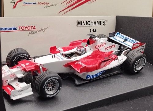 Minichamps f1 toyota - 1;18,