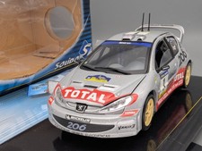 Modellini auto 1:18 Solido