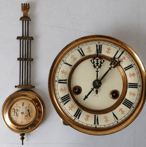 Vintage wall clock movement - vintage,