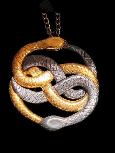 Neverending story grande auryn - story,