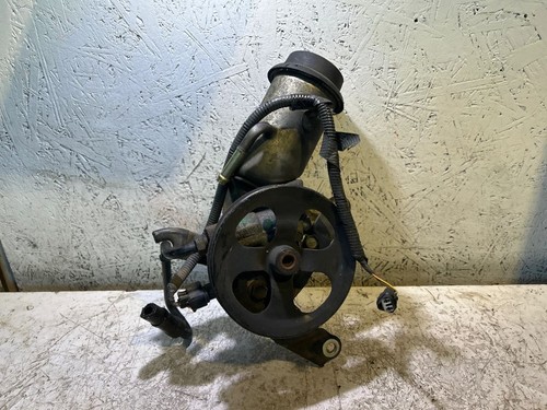 Toyota yaris 2010 - 2010, essence