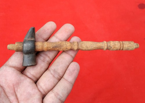 Vintage vecchio primitive - vecchio,