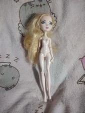 bambola nuda ever after high