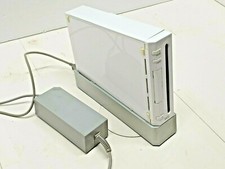 VTG NINTENDO Wii WHITE