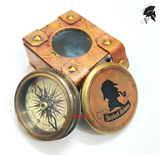 Antica bussola in ottone con