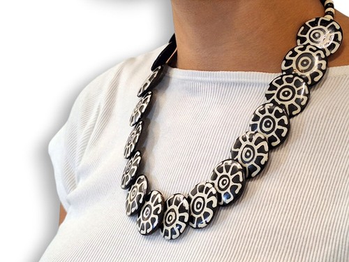 Collana etnica - etnica,
