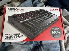 Akai MPK Mini MKII Keyboard