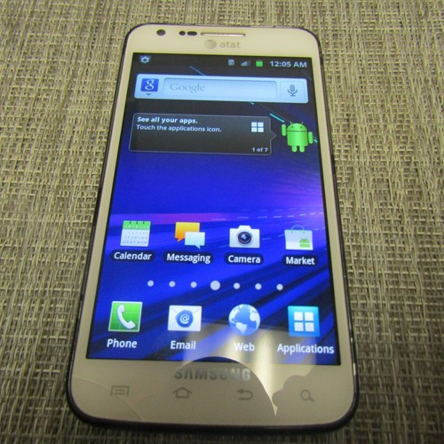 Samsung galaxy skyrocket - samsung,