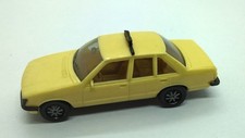 Herpa Opel Rekord E 2.0E Berlina berlina beige chiaro TAXI con targhetta tetto (76)