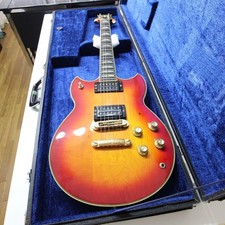 Chitarra elettrica YAMAHA