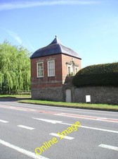 Photo 6x4 Gazebo, Stowey Court