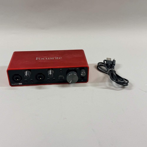Focusrite scarlet 2i2 - focusrite,