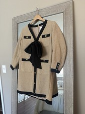 Abito Pomander Place