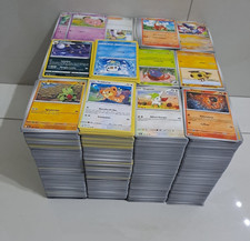 Lotto 200 carte Pokémon -
