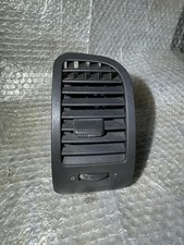 BOCCHETTA ARIA CRUSCOTTO LATO DESTRO PER VOLKSWAGEN Polo 4° Serie (2001-2009)