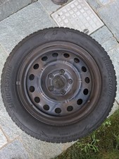 Set di 4 cerchi in ferro della Kia Cee'd con pneumatici invernali