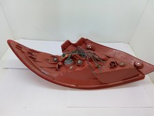 STOP FANALE POSTERIORE DESTRO PER MAZDA 2 Berlina 2° Serie D65151150 (07>)