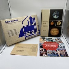 THE WORLD BOOK SCIENCE ANNUAL