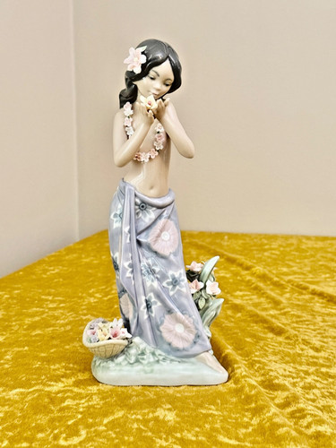 Lladro figurine aroma of the - lladro,