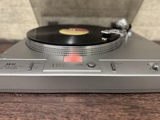 Akai AP-D30C Giradischi a