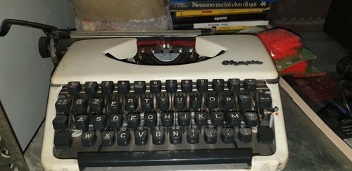 Macchina scrivere portatile - da,
