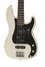 ROGER WATERS SIGNED AUTOGRAPH