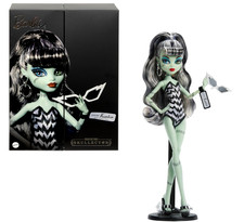 Monster High x Barbie - Frankie Stein 80° Anniversario Mattel - PRESALE