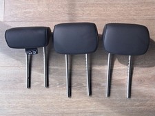 Poggiatesta sedile anteriore